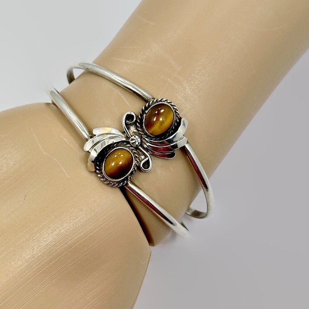 Tiger Eye Cuff, Sterling Silver, Native American, Vintage Bracelet, Navajo - Picture 3 of 5